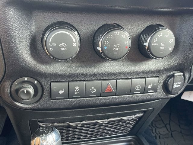 2018 Jeep Wrangler JK Unlimited Sahara 4x4