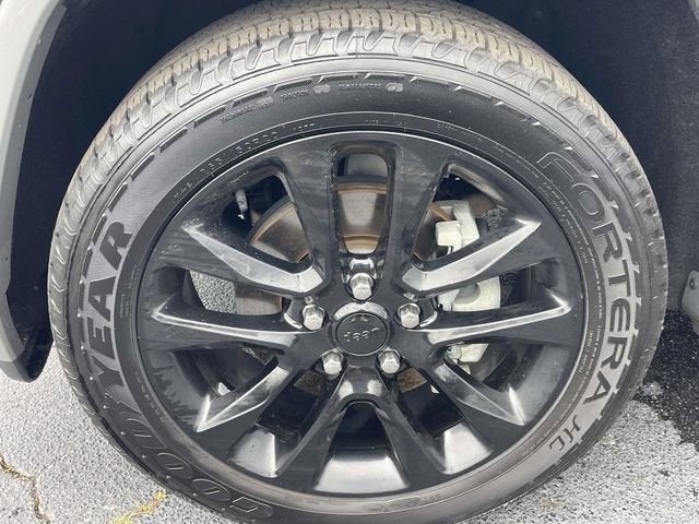 2020 Jeep Grand Cherokee Altitude 4x2