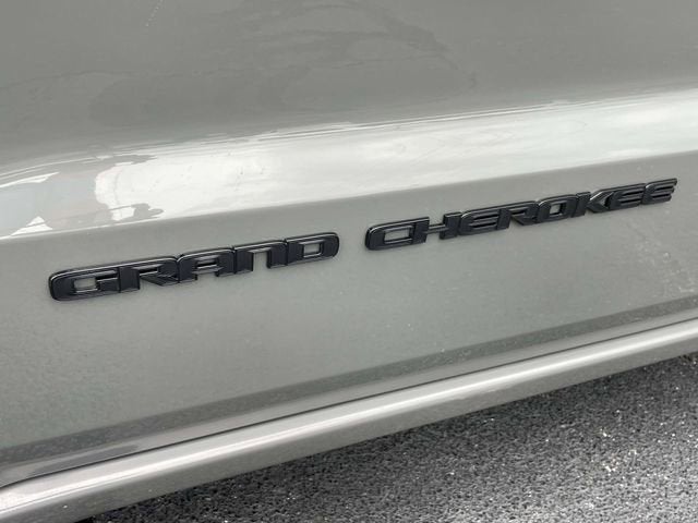 2020 Jeep Grand Cherokee Altitude 4x2