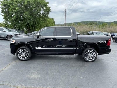 2026 RAM 1500 Tungsten Crew Cab 4x4 5'7" Box