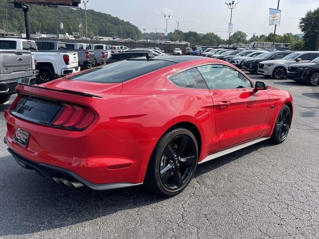 2022 Ford Mustang GT Premium Fastback