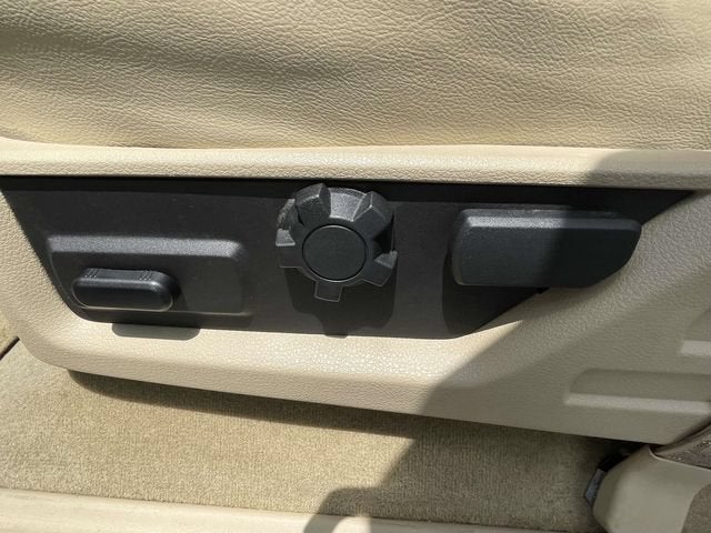 2010 Ford Super Duty F-250 SRW XL