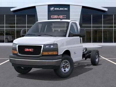 2025 GMC Savana Cutaway 3500 1WT