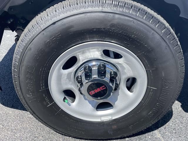 2026 GMC Savana Passenger LT