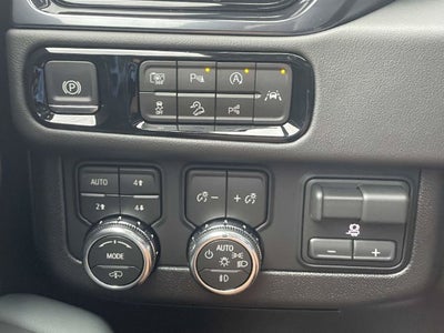 2027 GMC Yukon AT4