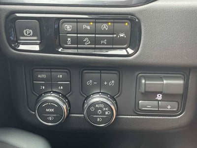 2027 GMC Yukon AT4