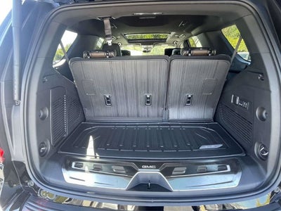 2027 GMC Yukon Denali Ultimate