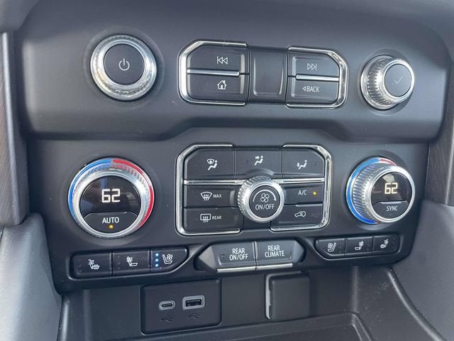 2023 GMC Yukon XL AT4