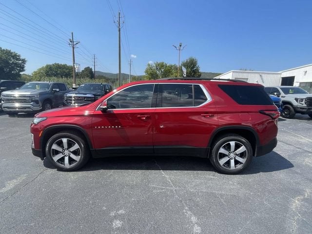 2023 Chevrolet Traverse LT Leather