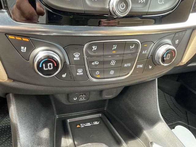 2022 Chevrolet Traverse Premier