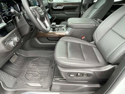 2025 GMC Sierra 1500 Elevation