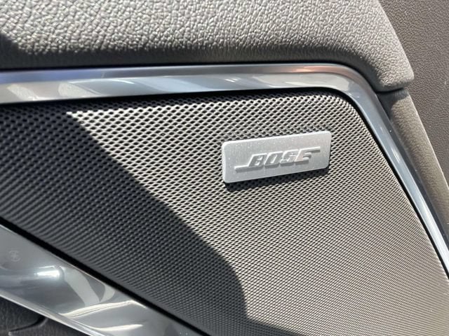 2026 GMC Sierra 1500 SLT - Photo 13