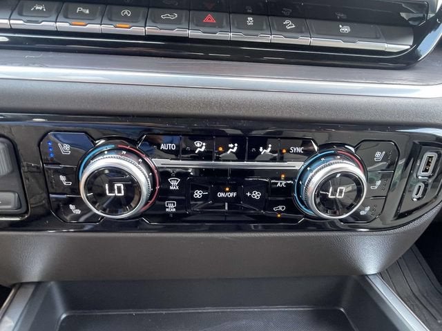 2026 GMC Sierra 1500 SLT - Photo 16