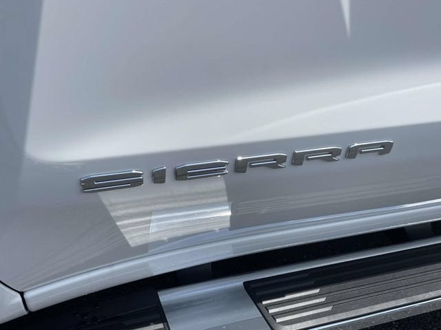 2026 GMC Sierra 1500 SLT - Photo 7