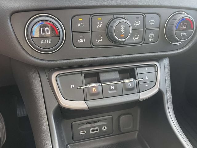 2023 GMC Terrain AT4