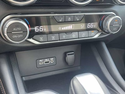 2023 Nissan Sentra SR Xtronic CVT