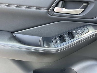 2022 Nissan Rogue SV FWD