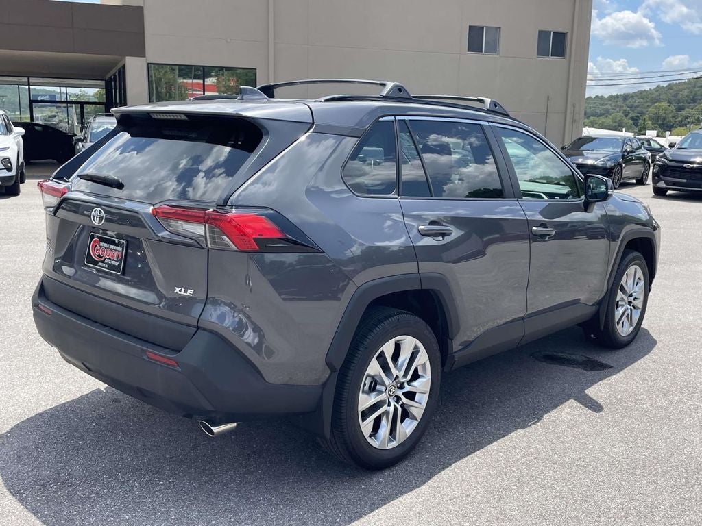 2025 Toyota RAV4 XLE Premium