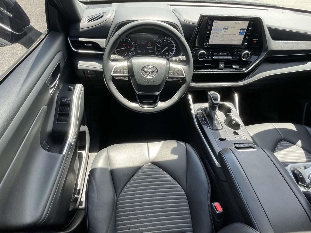 2022 Toyota Highlander XSE