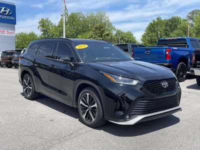 2022 Toyota Highlander XSE