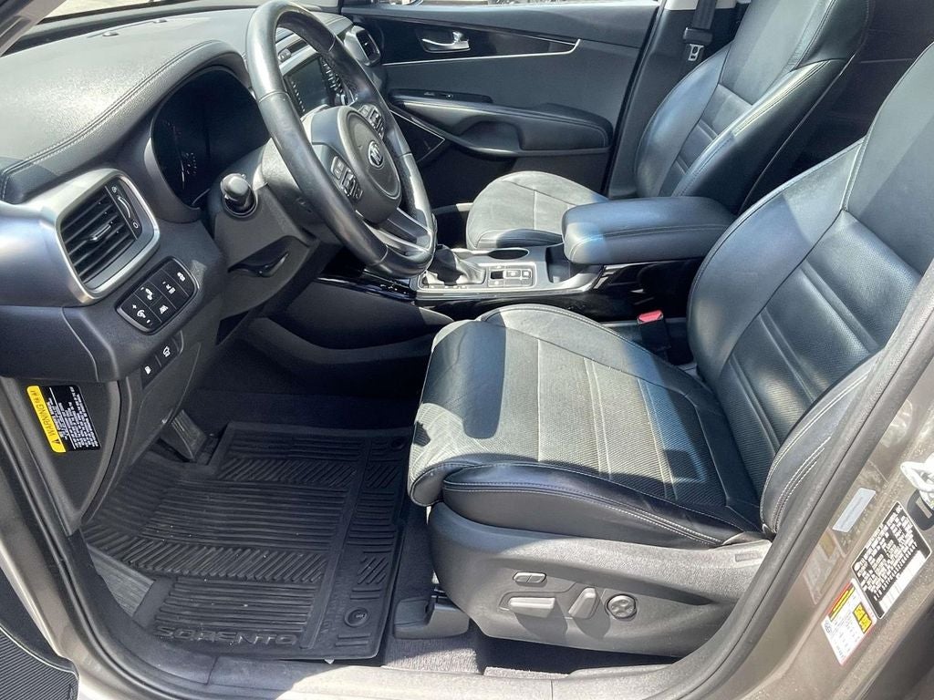2018 Kia Sorento SX