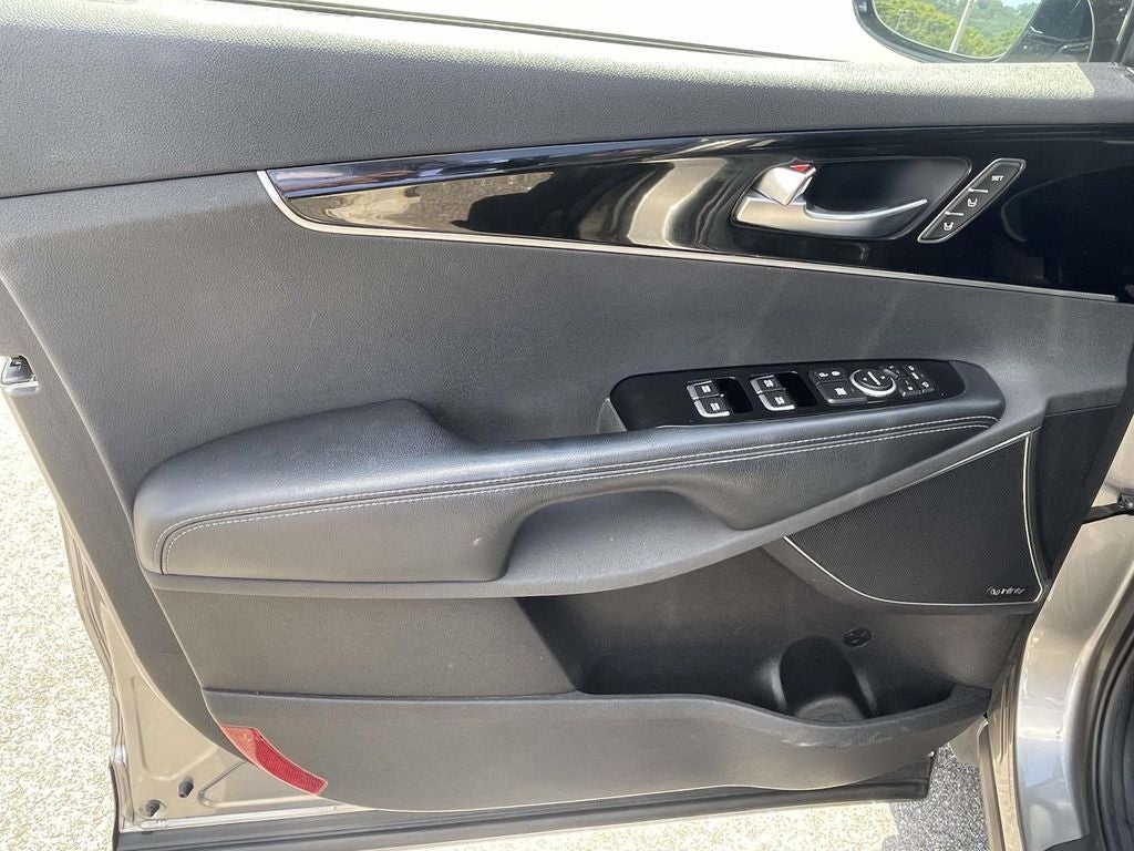 2018 Kia Sorento SX