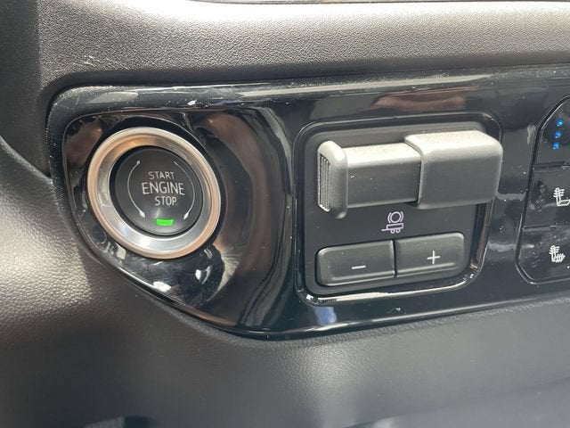 2025 Chevrolet Silverado 3500 HD LTZ